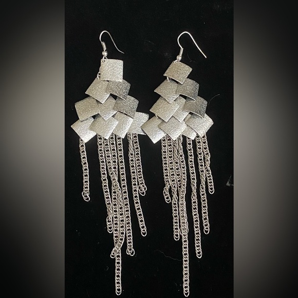 Cool 80’s Style Earrings - Picture 2 of 4